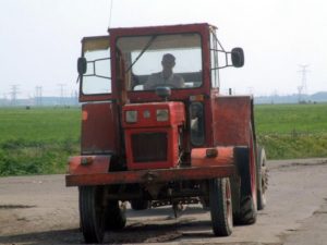 tractor-utb